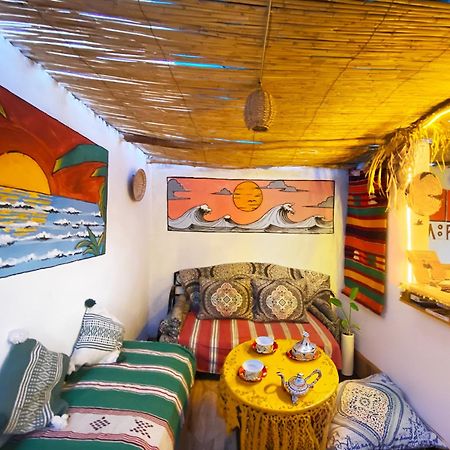 Bright Wave Surfhouse Hostel Tamraght Exterior photo