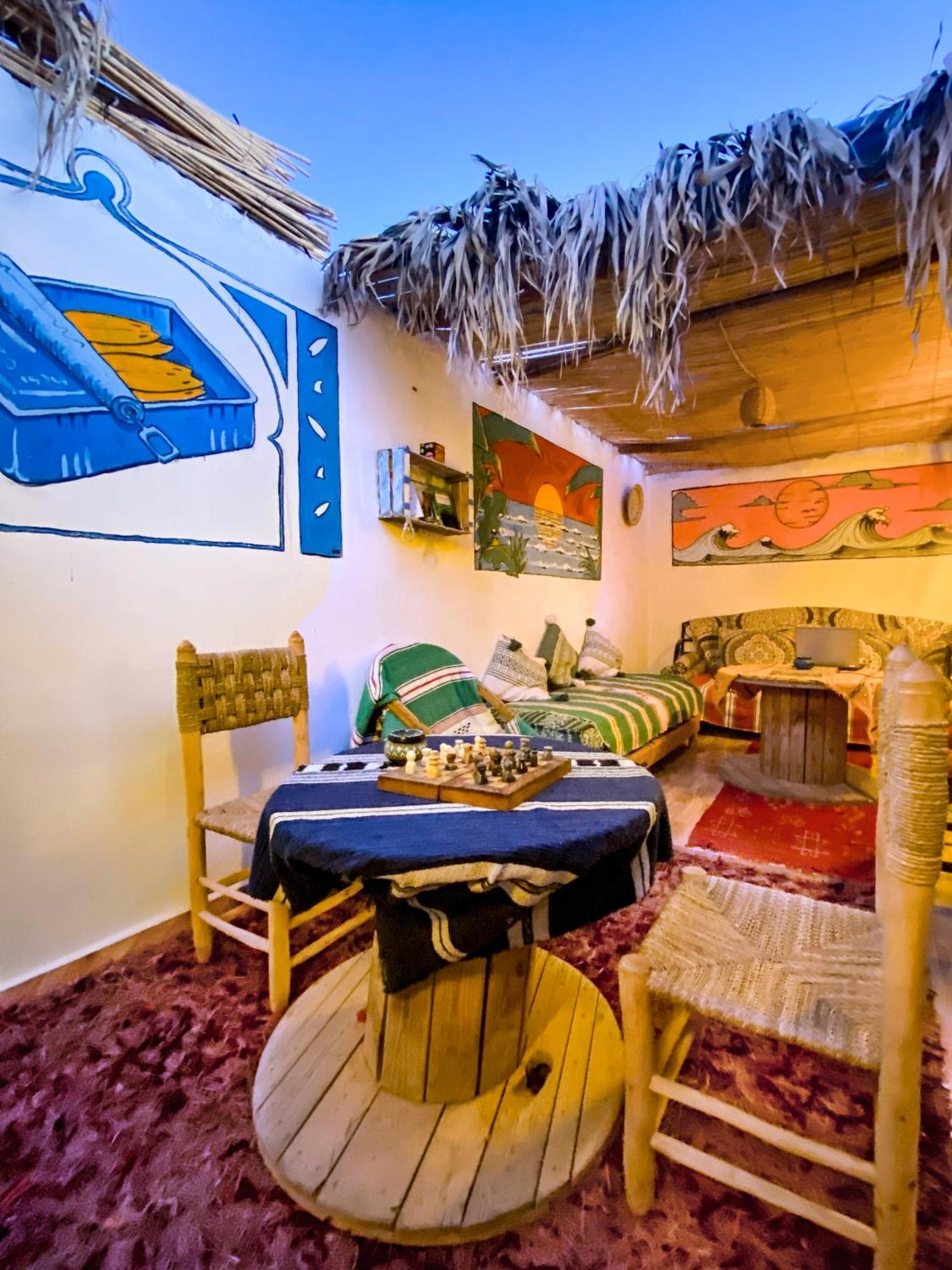 Bright Wave Surfhouse Hostel Tamraght Exterior photo